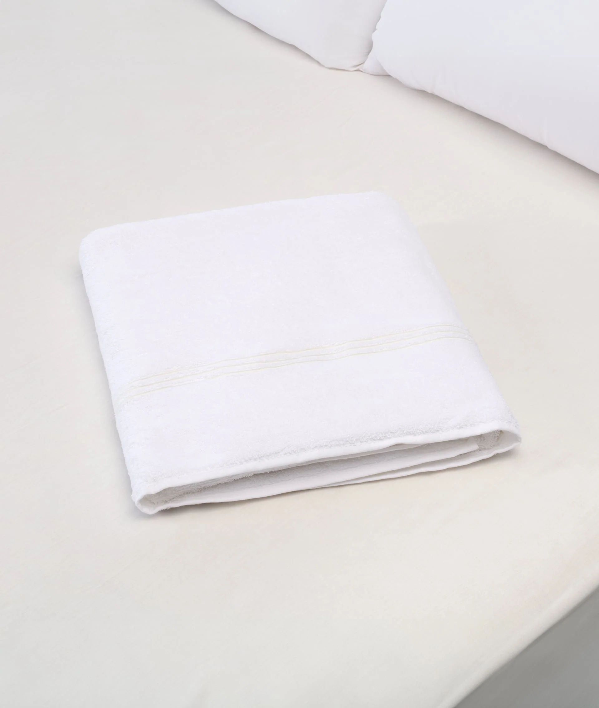 Bath Towel Taviano Cream - Image 2