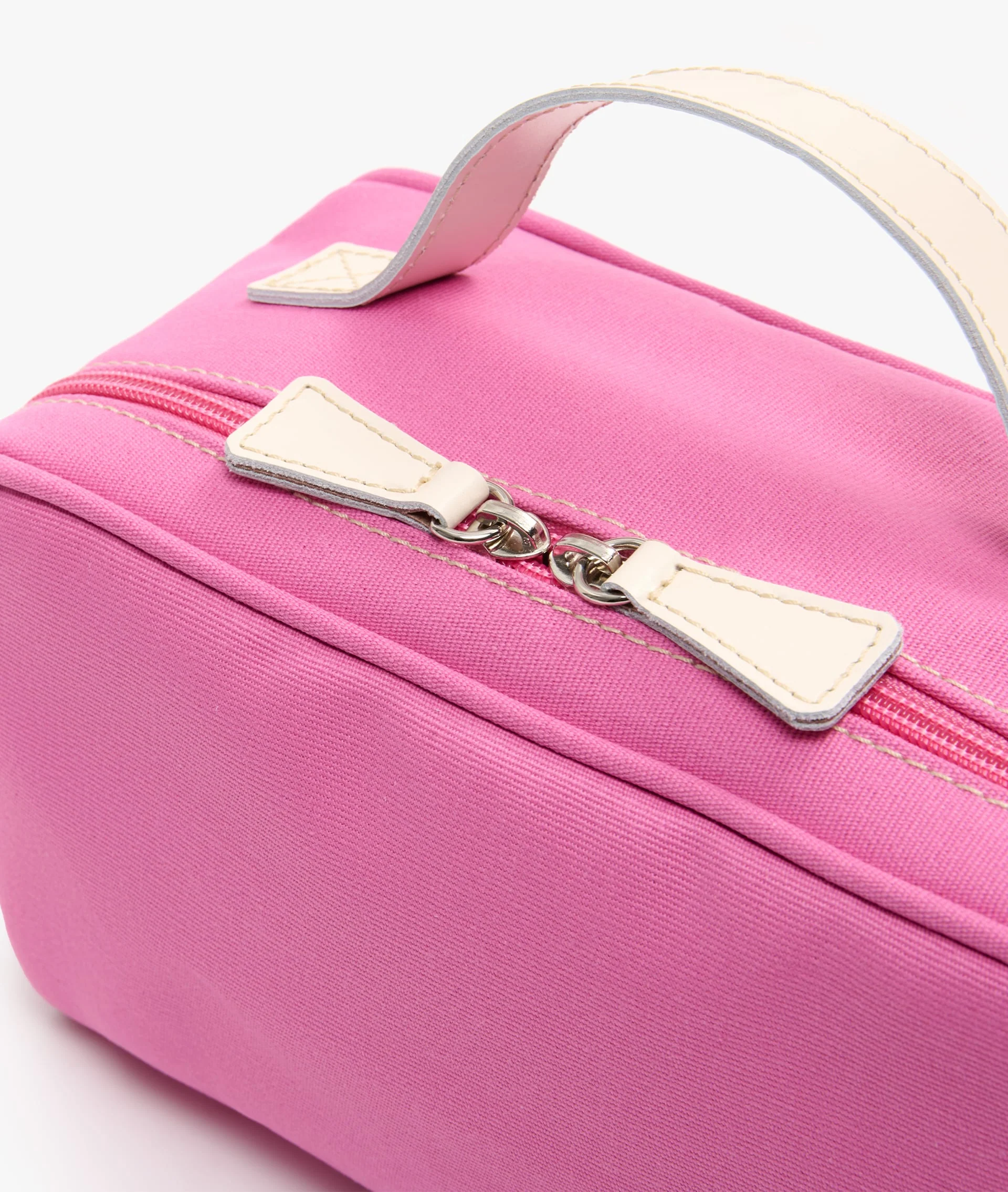 Berkeley Beauty Case in Fuchsia - Image 3