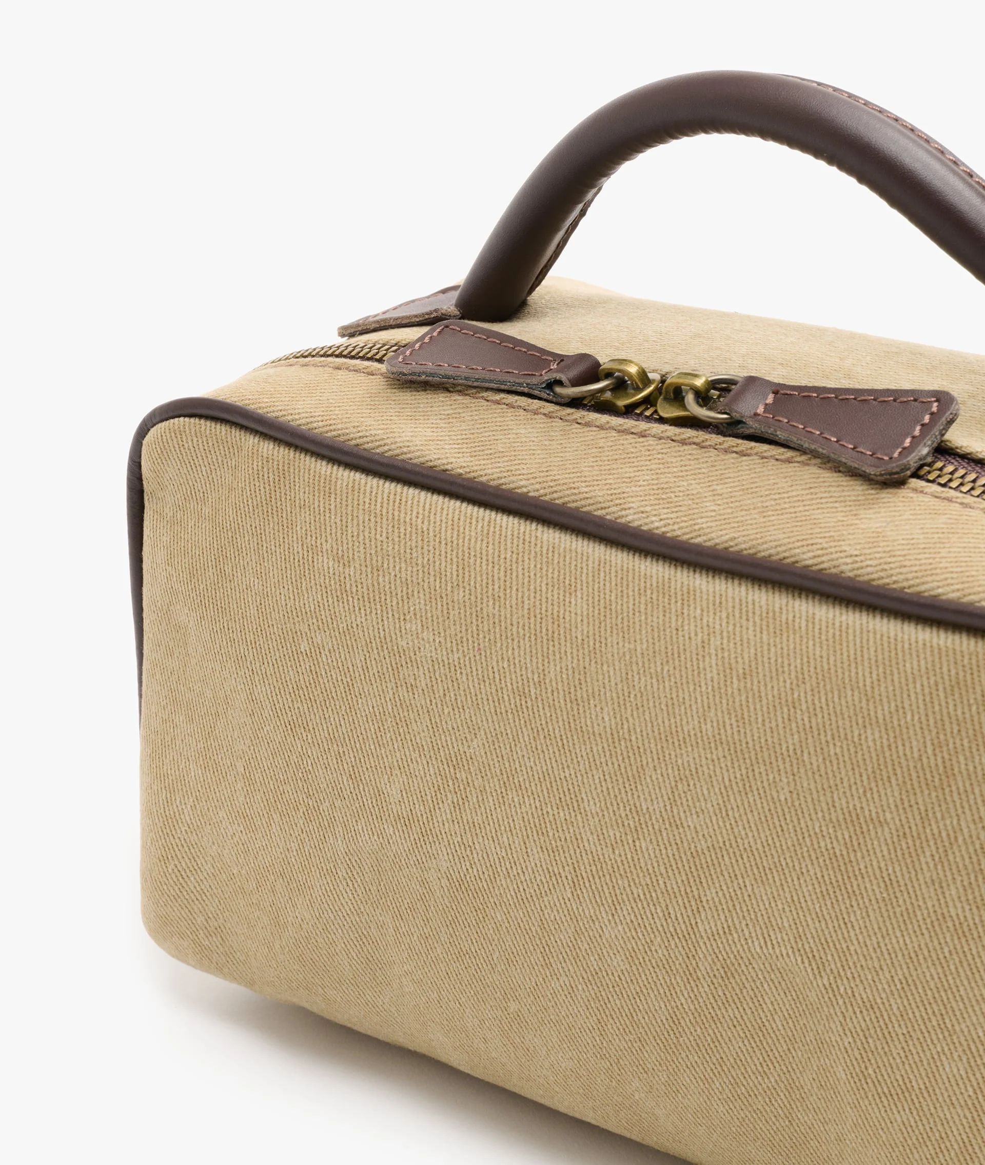 Berkeley Beauty Case Peachskin in Beige - Image 3