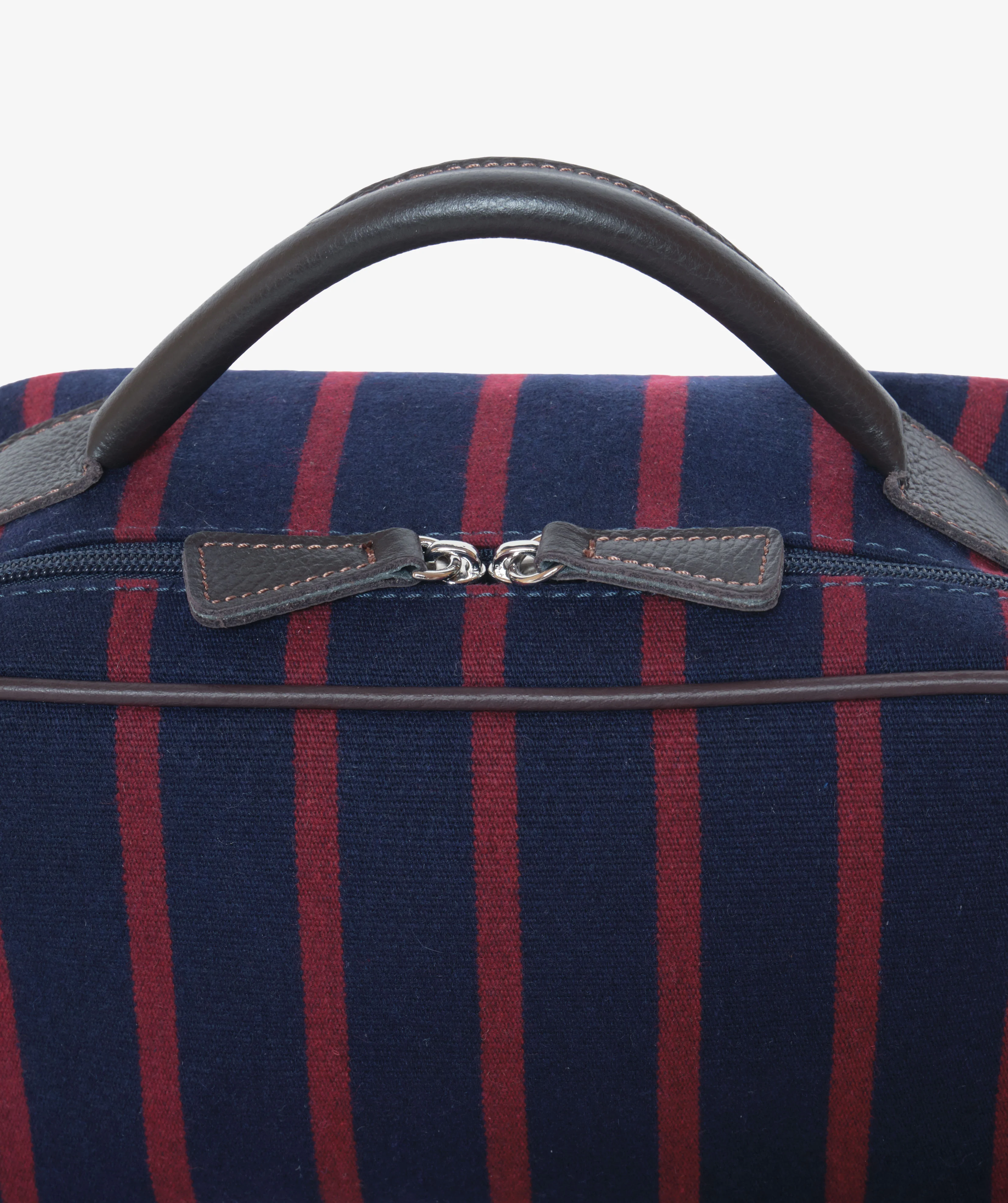 Berkeley Beauty Case Pin Stripe Red - Image 4