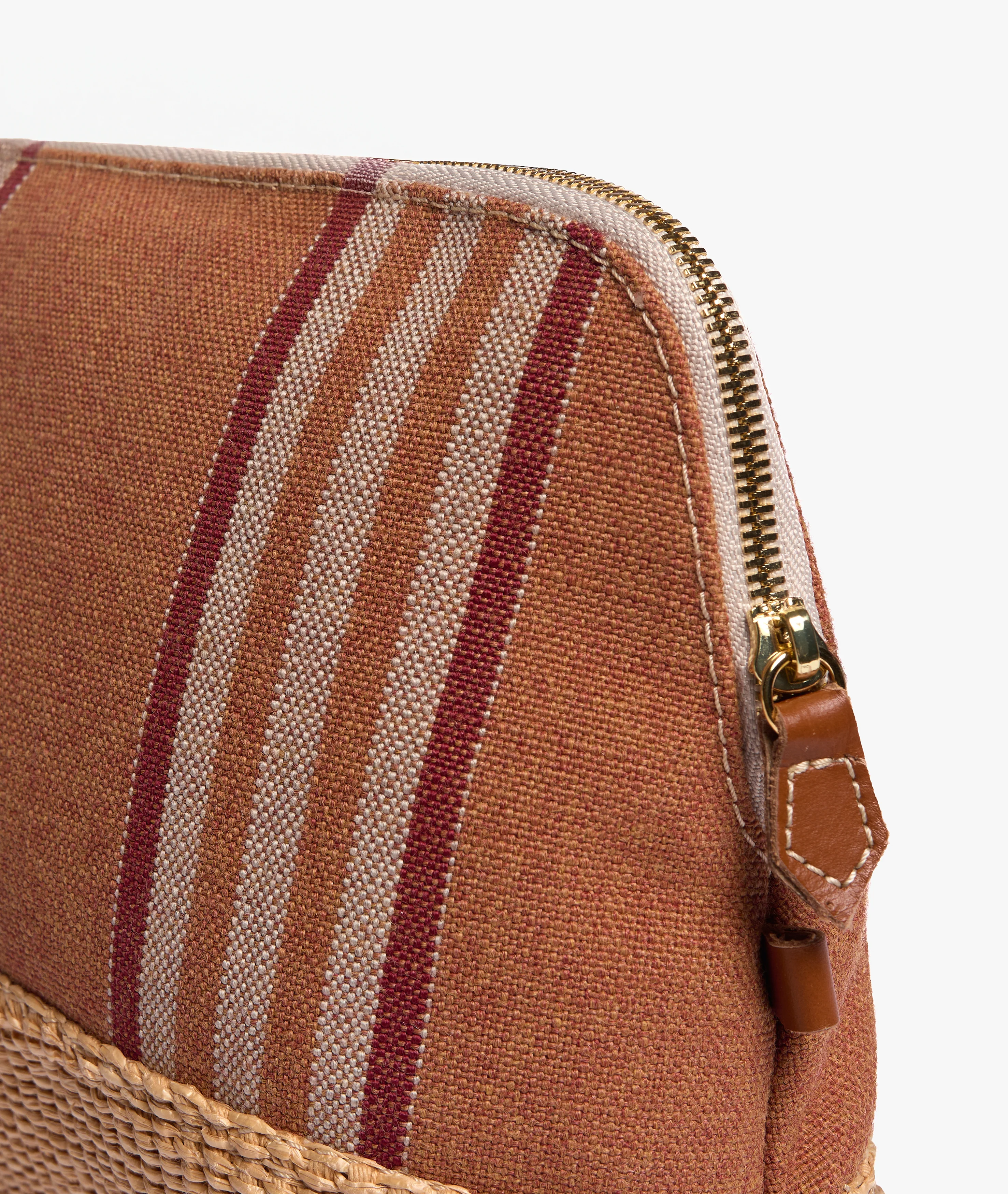 Trousse Medium Antibes in Terracotta - Image 4