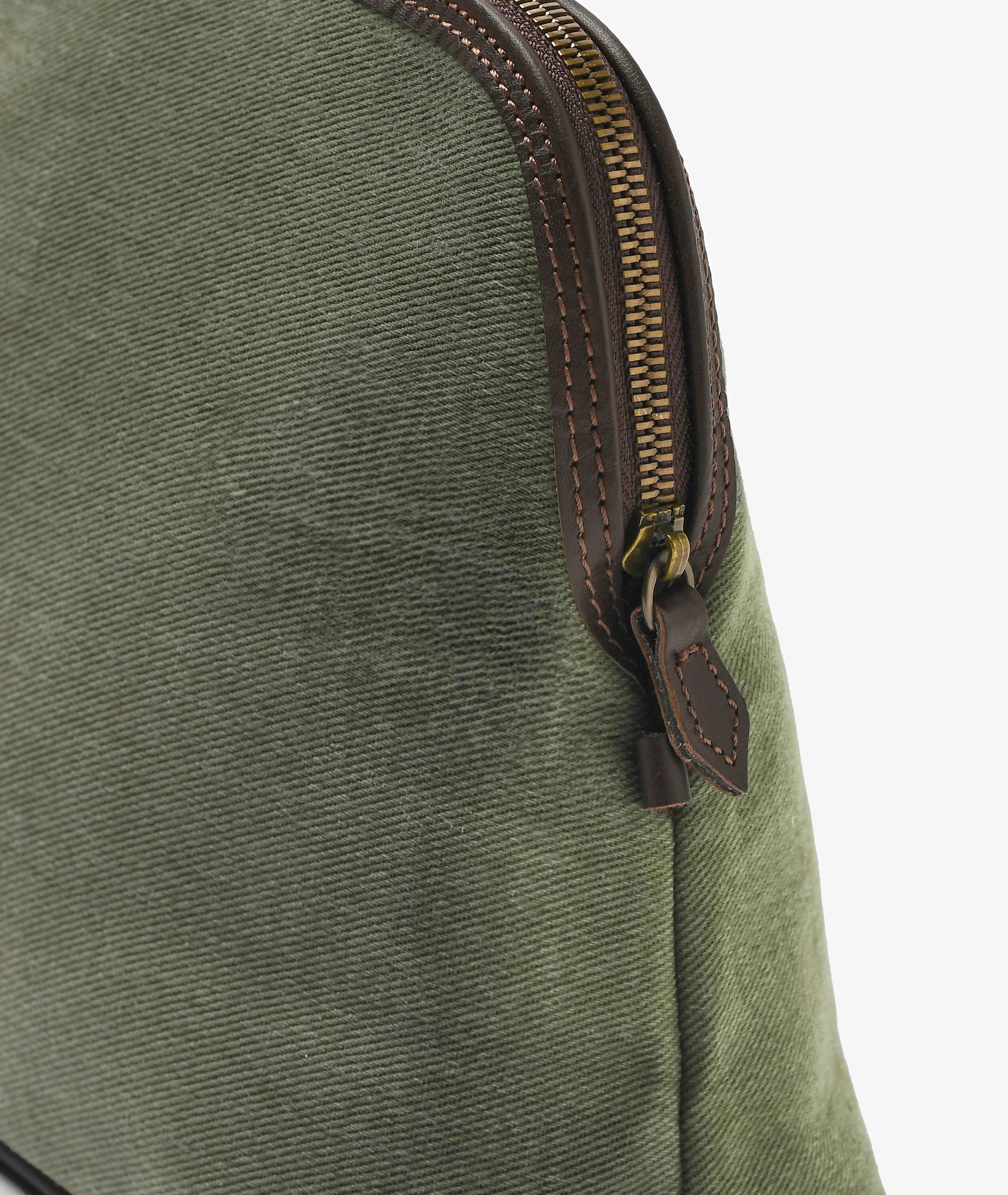 Trousse Peachskin - Large in Green - Image 3