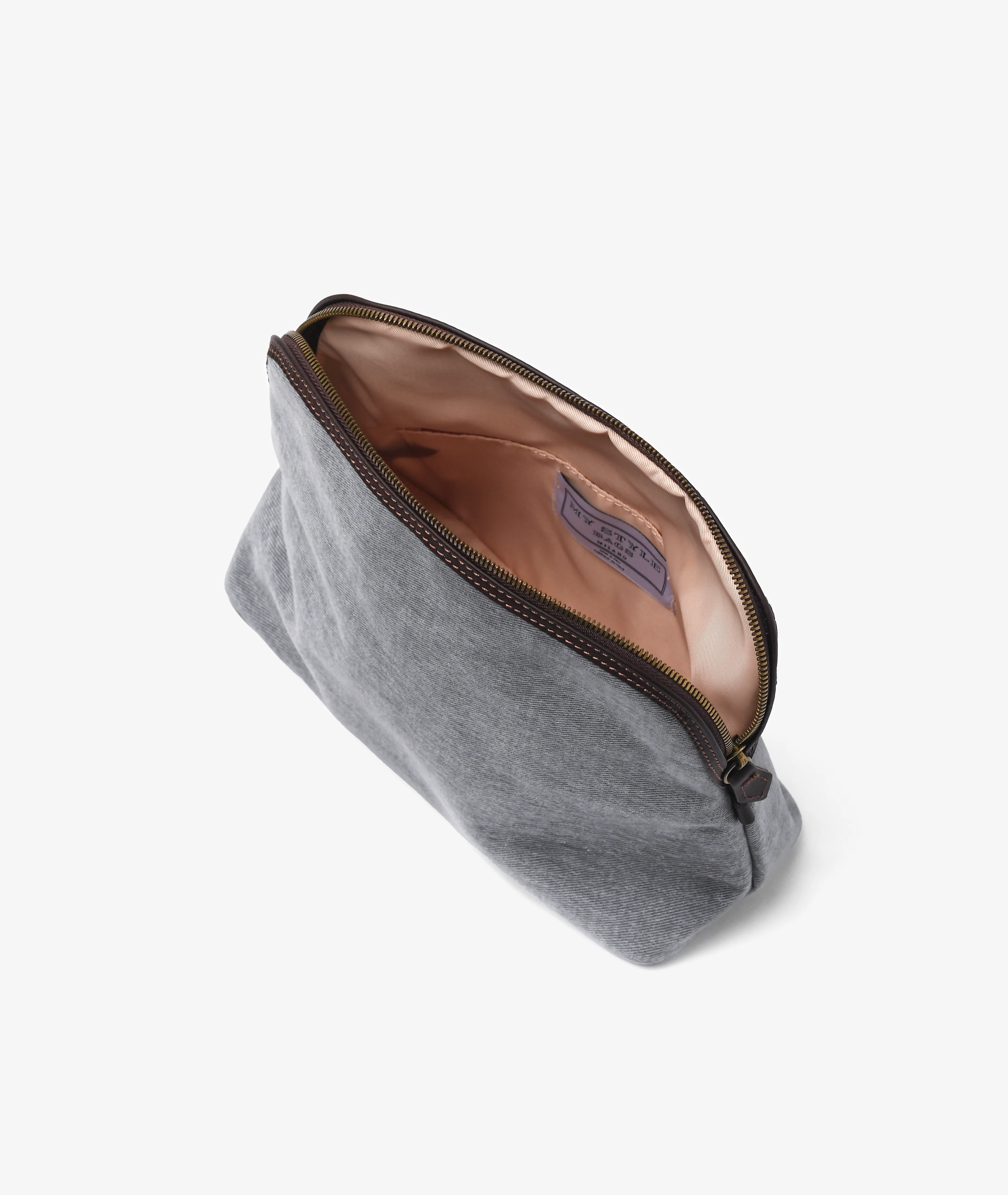 Trousse Peachskin - Large in Grey - Image 4