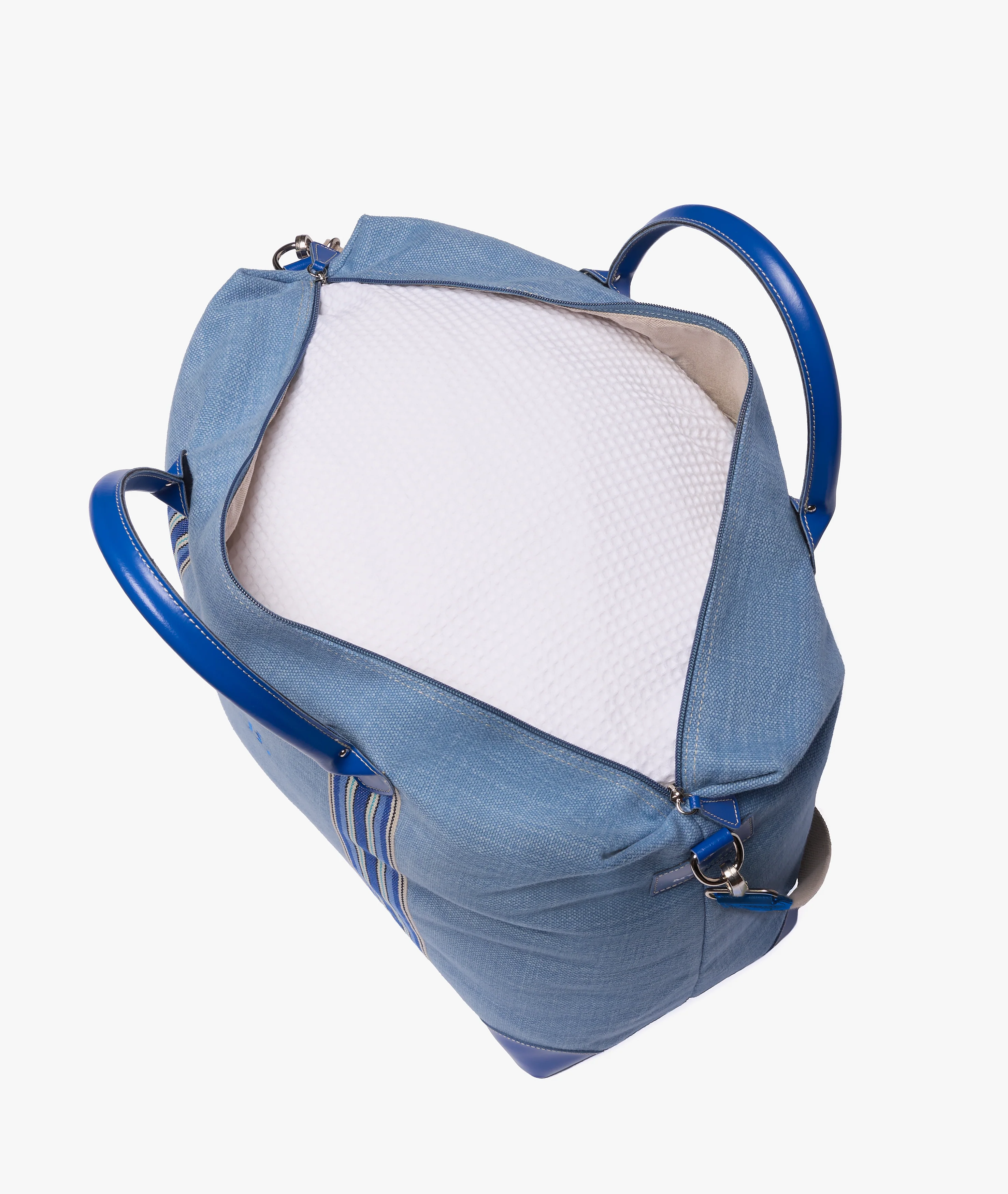 Harvard Duffel Bag Macari in Powder Blue - Image 3