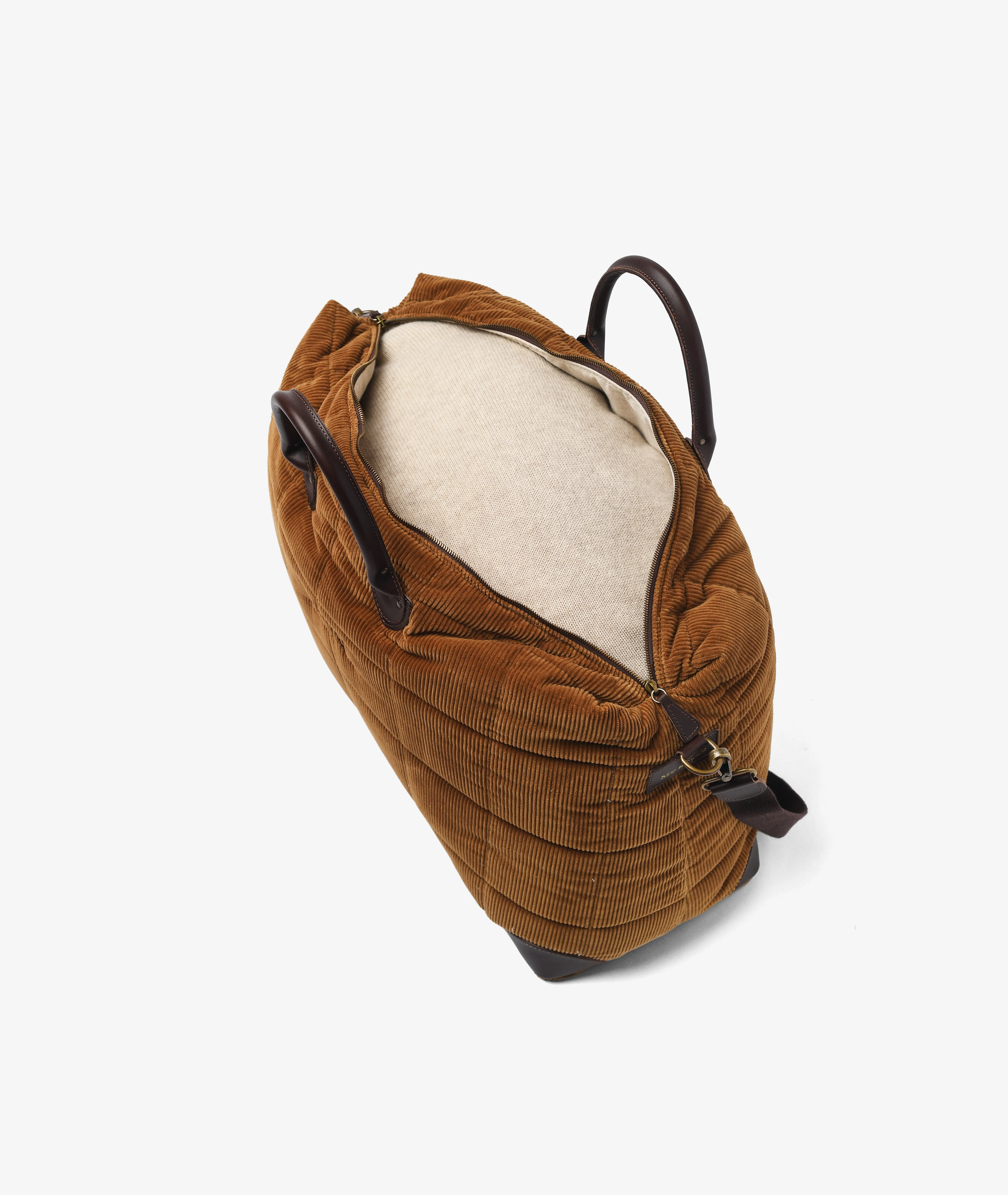 Harvard Duffel Bag Velour - Large in Camel - Image 5