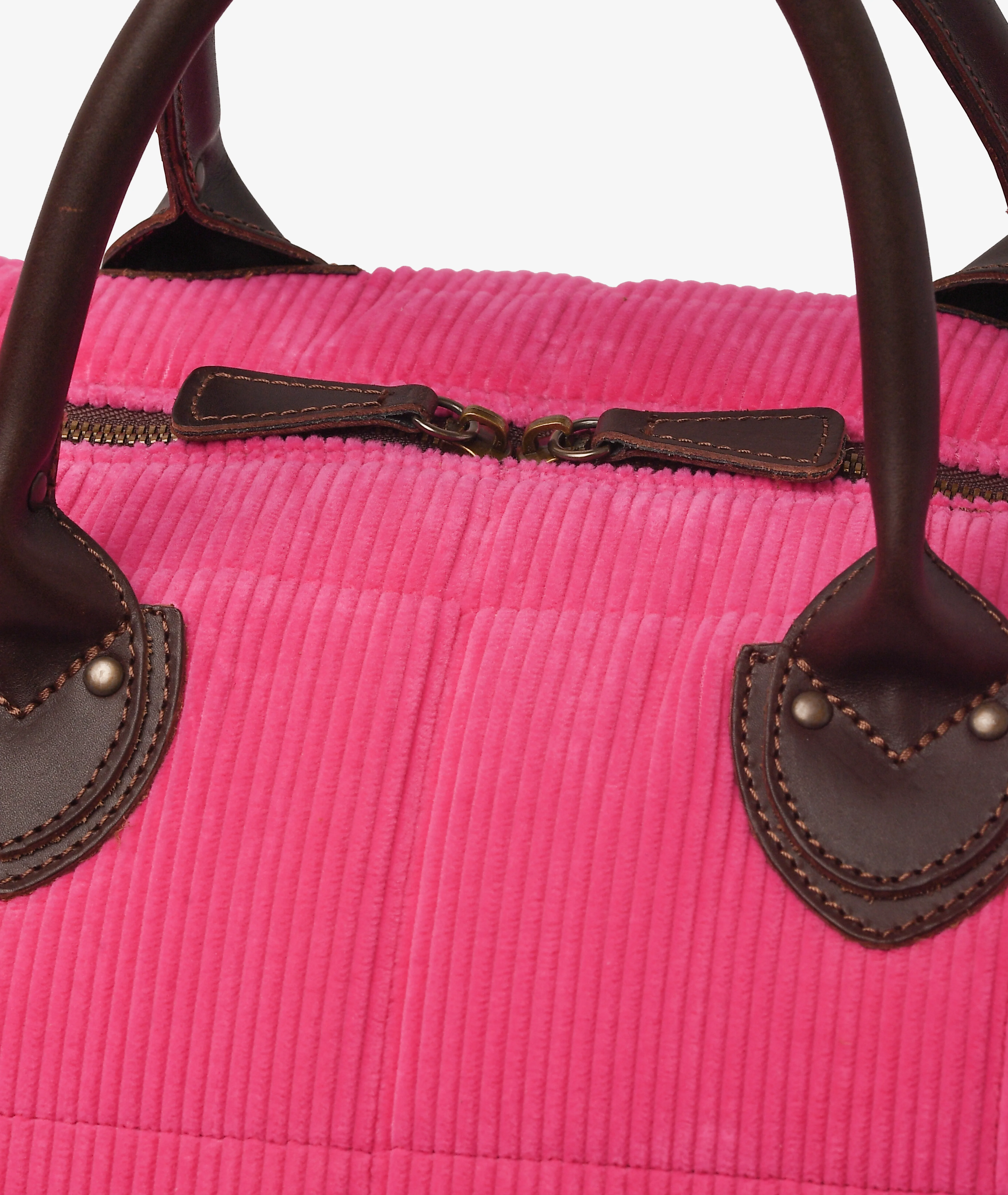 Harvard Duffel Bag Velour - Large in Fucsia - Image 3