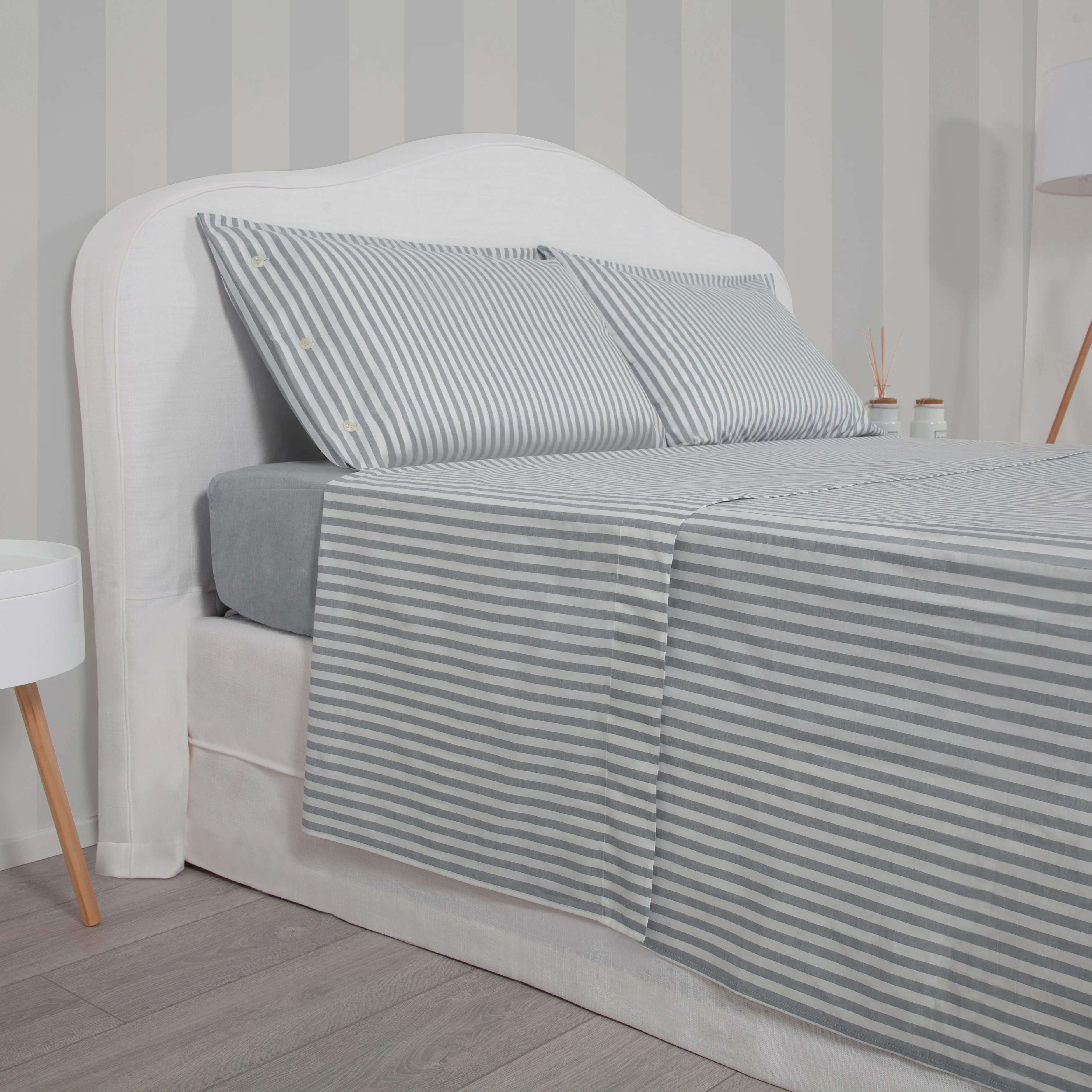 Parure Parma: Set of Sheet and Pillowcases Grey - Image 2