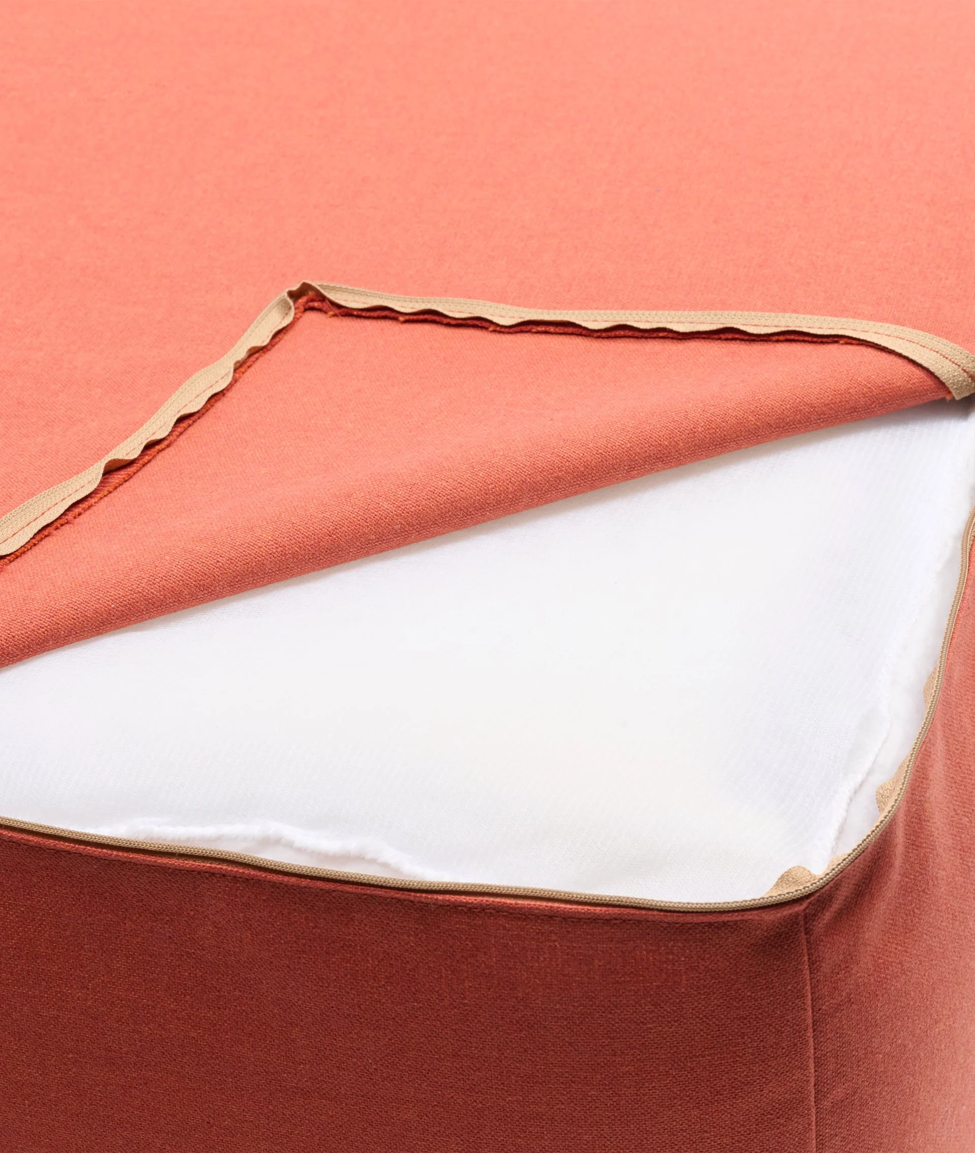 Pet Bed - Medium in Orange	 - Image 3