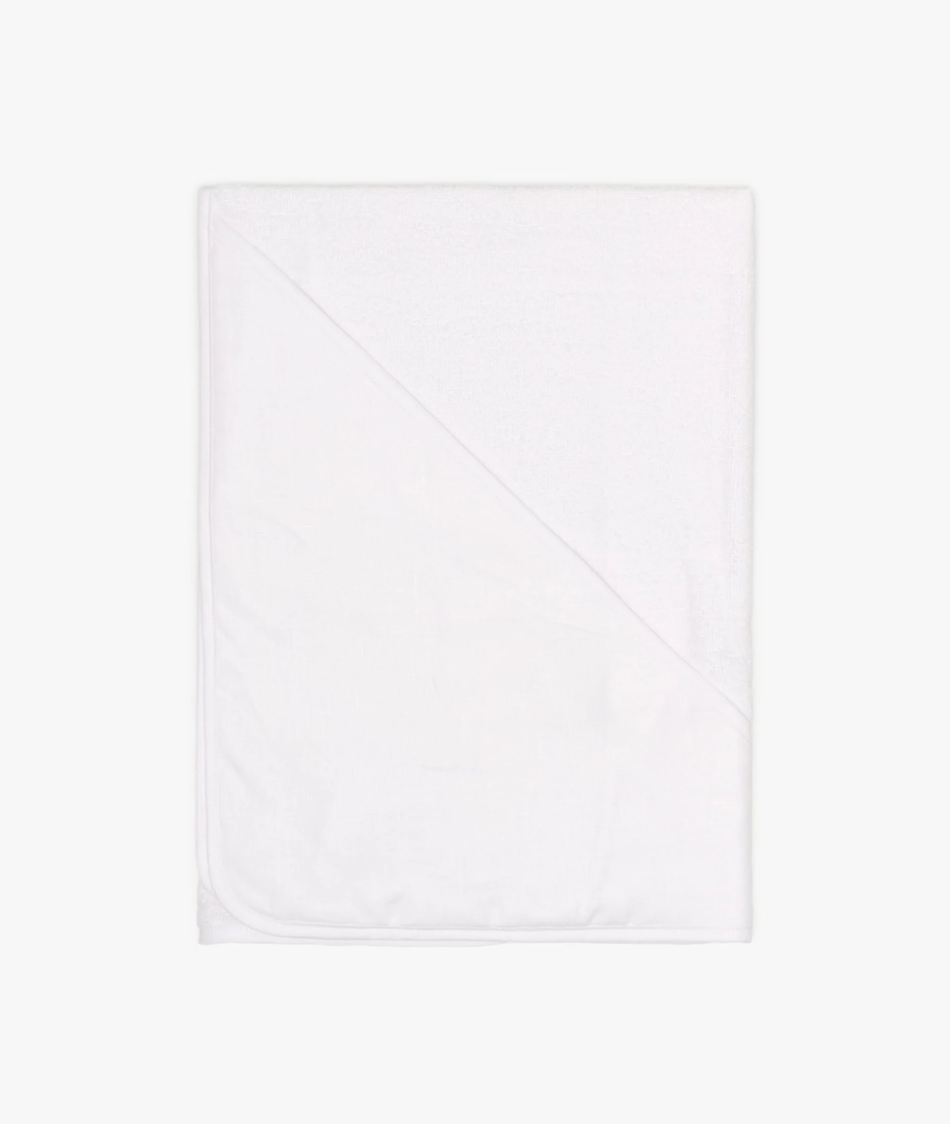 Set Triangle and Glove Camilla White