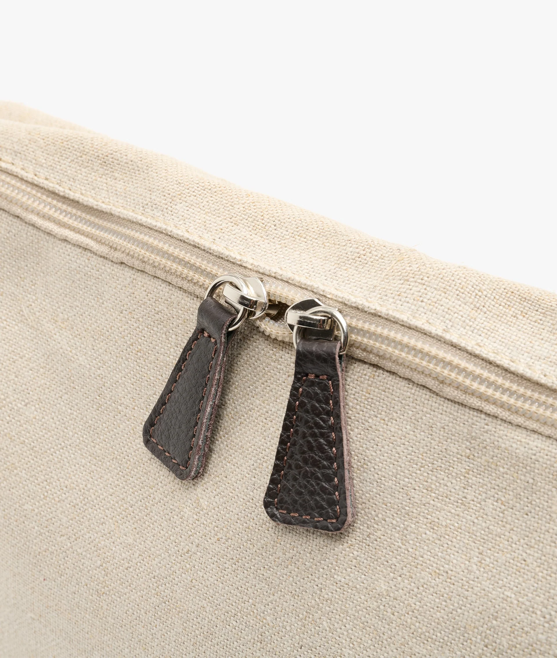 Shirt Carrier in Raw - Image 3